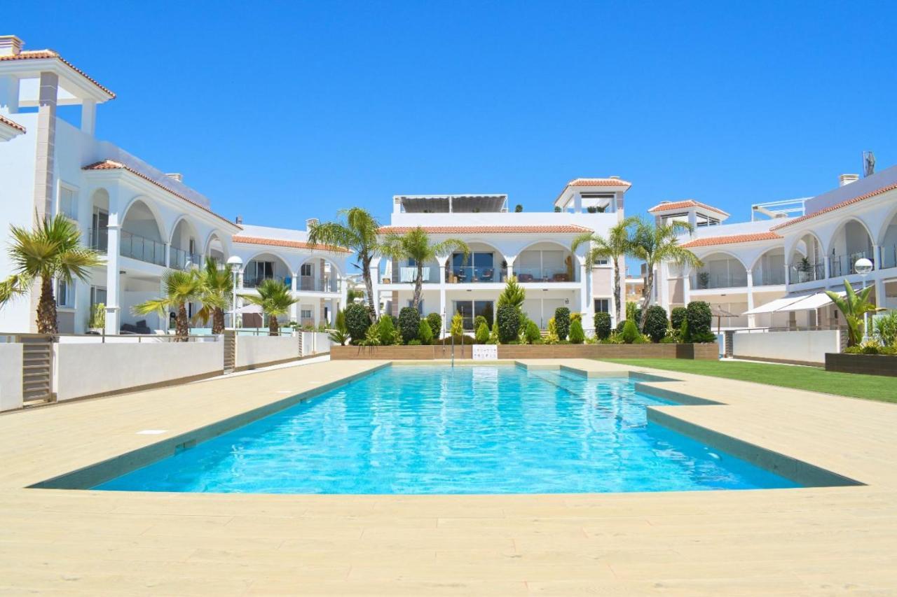 New Build Apartment On Beautiful Modern Complex Rojales Extérieur photo