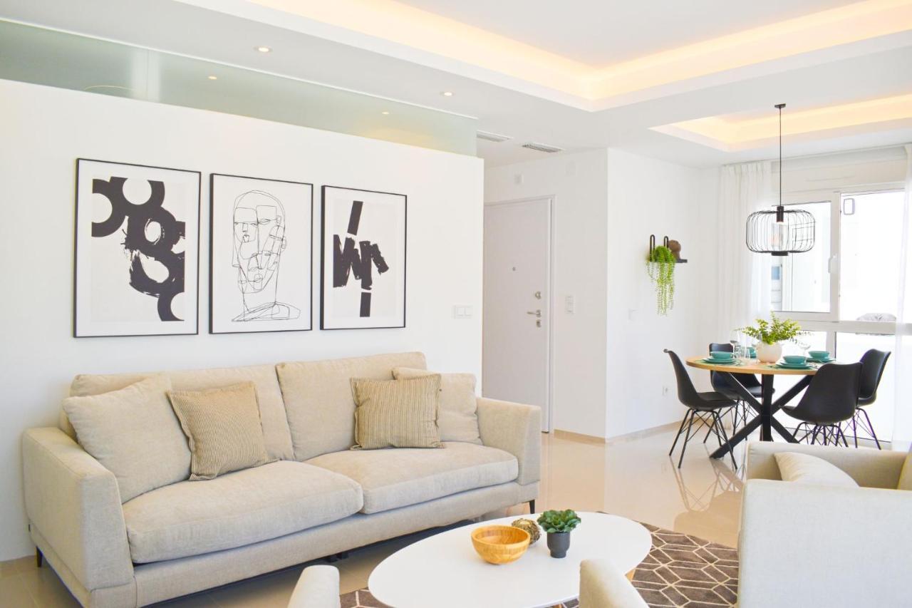 New Build Apartment On Beautiful Modern Complex Rojales Extérieur photo